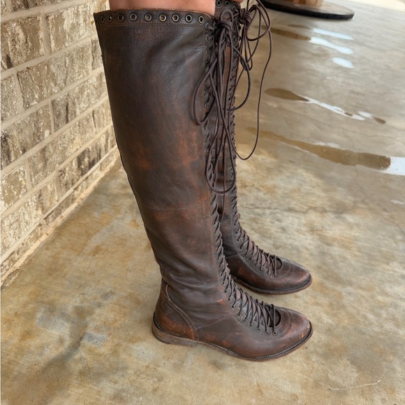 Free People Caspian Boots Sz 9 Brown studded excellent condition priced - Picture 6 of 10